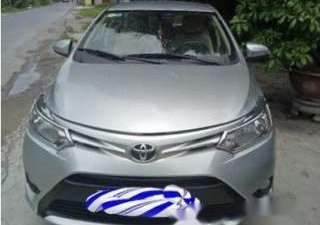 Toyota Vios   2015 - Bán Toyota Vios đời 2015, màu bạc còn mới, 445 triệu