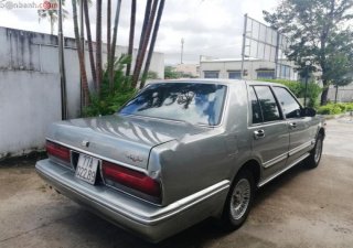 Nissan Cedric 1992 - Cần bán Nissan Cedric sản xuất 1992, màu bạc, nhập khẩu
