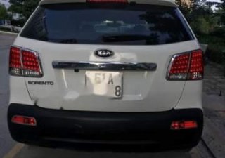 Kia Sorento AT 2013 - Cần bán gấp Kia Sorento AT năm 2013, màu trắng 