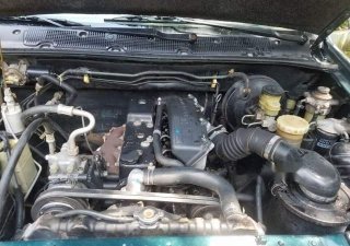 Isuzu Hi lander  MT 2004 - Cần bán xe Isuzu Hi Lander đời 2004, xe gia đình sử dụng kĩ