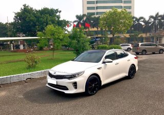 Kia K5 2017 - Gia đình cần bán kia K5 2017, số tự động, động cơ 2.0, màu trắng zin cực zin