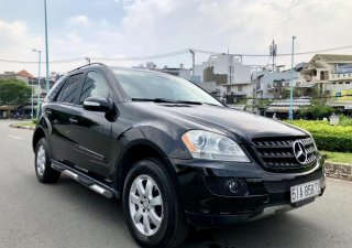 Mercedes-Benz ML Class ML 350 2007 - Mercedes ML 350 nhập Mỹ 2007 màu đen 5 chỗ, hàng full đồ chơi ngầm cao hai cầu