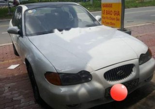 Hyundai Sonata   1998 - Cần bán gấp Hyundai Sonata đời 1998, màu trắng, nhập khẩu