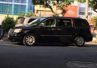 Chrysler Grand Voyager Limited 2011 - Bán xe Chrysler Grand Voyager Limited sản xuất 2011, màu đen, nhập khẩu Mỹ