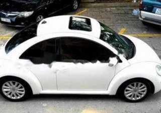 Volkswagen New Beetle 2.0 AT 2005 - Bán xe Volkswagen New Beetle 2.0 AT sản xuất 2005, màu trắng, nhập khẩu, giá 154tr