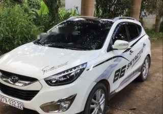 Hyundai Tucson 2010 - Cần bán lại xe Hyundai Tucson 2010, màu trắng chính chủ, 580 triệu