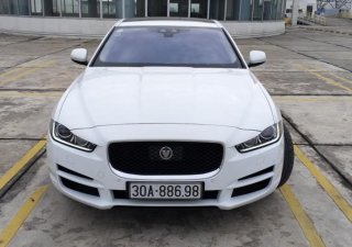 Jaguar XE 2018 - Cần bán Jaguar XE năm sản xuất 2015, xe nhập