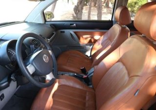 Volkswagen Beetle   1.6AT 2009 - Cần bán gấp Volkswagen Beetle 1.6AT năm 2009, màu trắng, nhập khẩu nguyên chiếc, 520tr