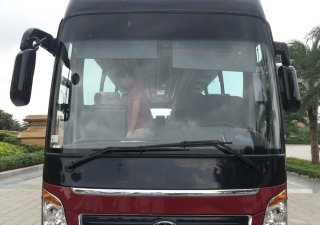 Hyundai Tracomeco Universe Xpress Weichai 2019 2018 - Bán xe khách Tracomeco Universe Xpress Weichai đời 2019, màu đỏ, nhập khẩu