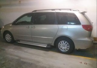 Toyota Sienna   2008 - Cần bán xe Toyota Sienna năm sản xuất 2008, màu bạc, nhập khẩu nguyên chiếc