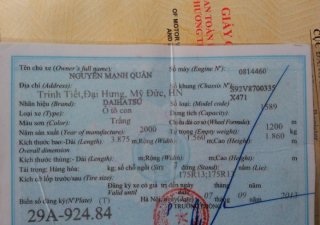 Daihatsu Charade 2000 - Cần bán xe cho anh em nào có nhu cầu hạy hàng họn nhẹ, xe vẫn đang sử dụng số má ngon lành, mua về là chạy