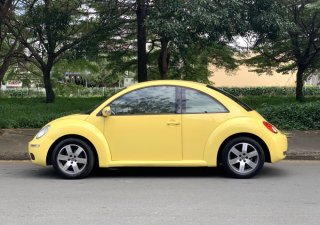 Volkswagen New Beetle 1.6AT 2009 - Cần bán con bọ vàng New Beetle 1.6AT 2009, đăng kí 2010, cực mới và cực dễ thương