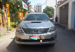 Toyota 4 Runner 2014 - Bán Toyota 4 Runner sản xuất năm 2014, màu bạc