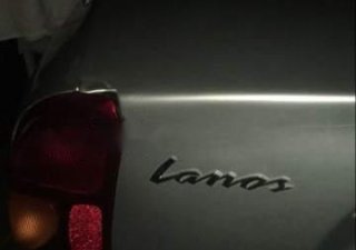 Daewoo Lanos 2003 - Cần bán Daewoo Lanos sản xuất 2003, màu bạc, nhập khẩu