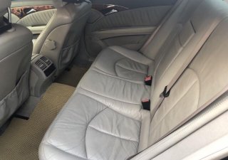Mercedes-Benz E class E240  2002 - Bán Mercedes E240 sx 2002, số tự động, giá 250 triệu