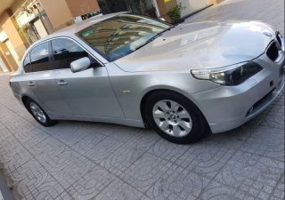 BMW 5 Series 525i 2005 - Chính chủ bán BMW 5 Series 525i năm sản xuất 2005, màu bạc