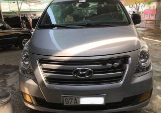 Hyundai Grand Starex 2018 - Chợ ô tô Giải phóng bán Hyundai Grand Starex sản xuất 2018, màu bạc, nhập khẩu