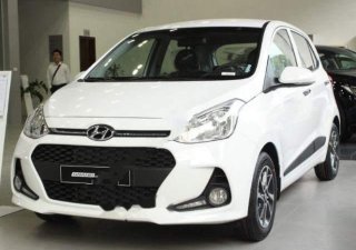 Hyundai Grand i10  1.2 AT  2018 - Cần bán Hyundai Grand i10 1.2 AT đời 2018, màu trắng