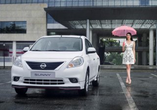 Nissan Sunny 2018 - Bán ô tô Nissan Sunny sản xuất 2018, màu trắng