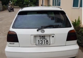 Volkswagen Golf 1997 - Bán Volkswagen Golf đời 1997, màu trắng nhập khẩu