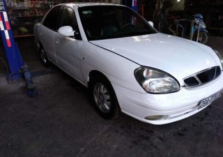 Daewoo Nubira   2002 - Cần bán xe Daewoo Nubira năm sản xuất 2002, màu trắng, xe nhập