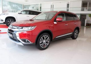 Mitsubishi Outlander 2018 - Bán ô tô Mitsubishi Outlander đời 2018, màu đỏ