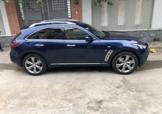 Infiniti QX70 3.7Sport 2016 - Cần rao bán chiếc Infiniti QX70 đời 2016, màu xanh 3.7 Sport