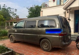 Hyundai Grand Starex  MT 1998 - Cần tiền bán gấp Grand Starex đời 1998, xe đẹp đang chạy tốt