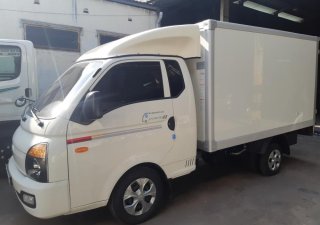 Hyundai Porter 2017 - Cần bán xe Hyundai H 100 Portter 2 đời 2017, màu trắng, nhập khẩu giá cạnh tranh