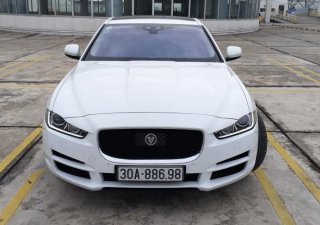 Jaguar XE 2015 - Cần bán xe Jaguar XE 2015, màu trắng, nội thất da bò, biển VIP, HN