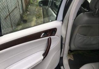 Mercedes-Benz C class 2003 - Bán Mercedes 2003, màu bạc, nhập khẩu, 215 triệu