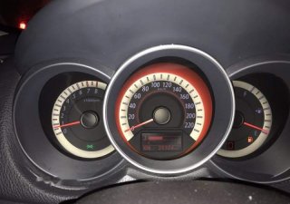 Kia Forte  MT 2011 - Tôi cần bán xe Kia Forte màu đen, số sàn năm 2011, xe gia đình