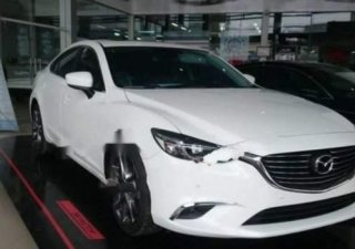 Mazda 6 2.0L Premium 2018 - Bán Mazda 6 2.0L Premium năm 2018, màu trắng, mới 100%