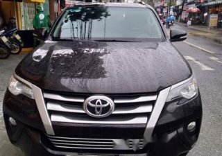 Toyota Fortuner 2017 - Cần bán lại xe Toyota Fortuner sản xuất năm 2017, màu đen, xe nhập