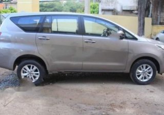 Toyota Innova  2.0 G  2018 - Cần bán gấp Toyota Innova 2.0 G sản xuất 2018, màu bạc, giá tốt