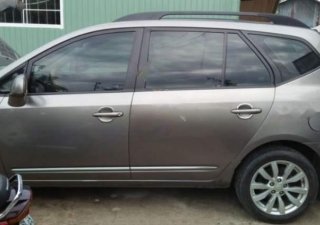 Kia Carens LX 1.6 MT  2010 - Bán Kia Carens LX 1.6 MT năm sản xuất 2010, màu xám