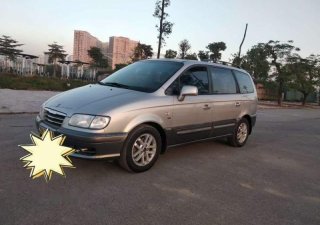 Hyundai Trajet 2006 - Cần bán gấp Hyundai Trajet sản xuất 2006, xe nhập chính chủ, 318tr