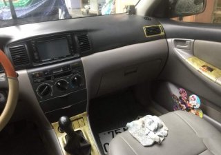 Toyota Corolla altis 2004 - Bán Toyota Corolla altis đời 2004, màu đen  