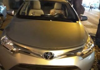 Toyota Vios 2017 - Cần bán Toyota Vios sản xuất năm 2017, màu bạc