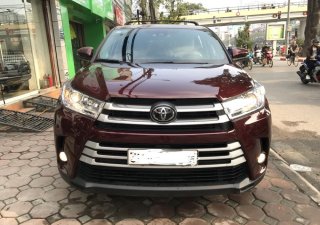 Toyota Highlander LE 2.7 2018 - Bán ô tô LE 2.7 sản xuất năm 2018, màu đỏ, biển Hà nội, lăn bánh 1500km