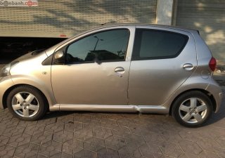 Toyota Aygo 1.0 AT 2008 - Bán Toyota Aygo 1.0 AT đời 2008, màu bạc, xe nhập chính chủ