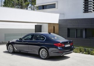 BMW 5 Series  530i  2019 - Bán ô tô BMW 5 Series G30 đời 2019, màu đen, nhập khẩu nguyên chiếc mới 100%