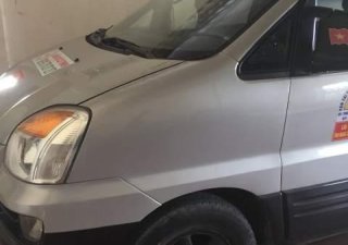 Hyundai Grand Starex   2003 - Cần bán Hyundai Grand Starex năm 2003, màu bạc, xe nhập 