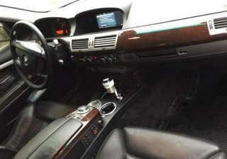 BMW 7 Series  750Li  2005 - Bán ô tô BMW 7 Series 750Li sản xuất năm 2005, màu đen số tự động