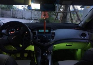 Chevrolet Cruze   2010 - Bán xe cũ Chevrolet Cruze sản xuất 2010, màu đen