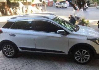 Hyundai i20 Active 1.4 AT 2018 - Bán Hyundai i20 Active 1.4 AT đời 2018, màu trắng xe gia đình