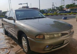 Mitsubishi Galant  MT 1993 - Bán xe Mitsubishi Galant 1993, xe mới đồng sơn nguyên xe