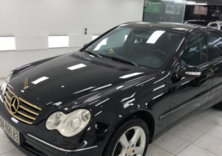 Mercedes-Benz C class  C280 3.0 AT  2005 - Cần bán Mercedes C280 3.0 AT 2005, màu đen số tự động, giá 265tr