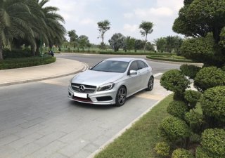 Mercedes-Benz A class A250 2015 - Cần bán xe Mercedes A250 Sport AMG 2015 màu bạc, nhập Châu Âu