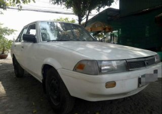 Toyota Corolla KE70 1981 - Cần bán gấp Toyota Corolla KE70 sản xuất 1981, màu trắng, nhập khẩu nguyên chiếc, giá tốt